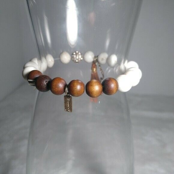 Stone and Wood Tassel Bracelet - Picture 3 of 4
